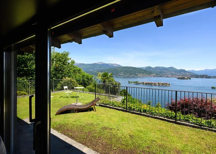 Gia * Stresa